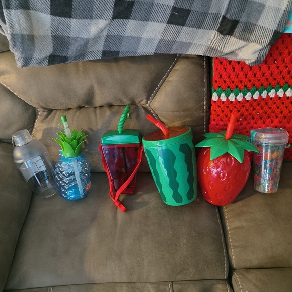 Jewely's Jars - Picture 3 of 5